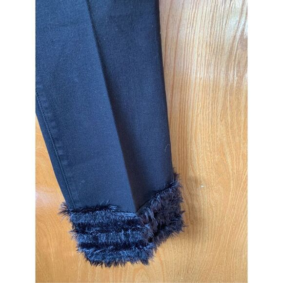 L’AGENCE Tati High Rise Crop Micro Bootcut Feather Jean in Saturated Black Size - Picture 8 of 12